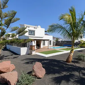 Villa Hipoclub Villas, Aguamarina 5, Playa Blanca (Lanzarote)